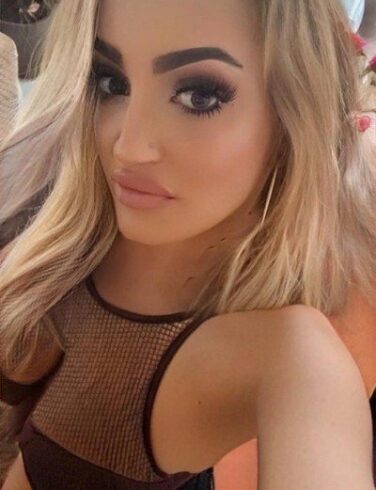 Premium nuru massage escort Roxy Amsterdam